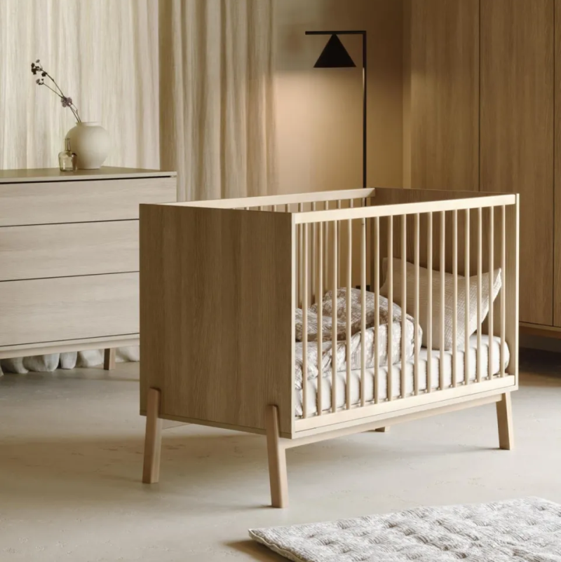 Nadčasová detská izba z kolekcie Ashi - honey